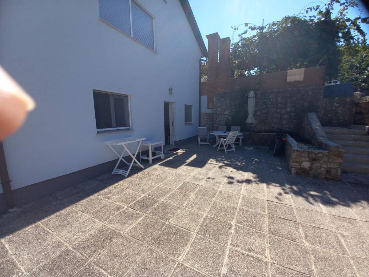 Apartment Ariela روفينج المظهر الخارجي الصورة